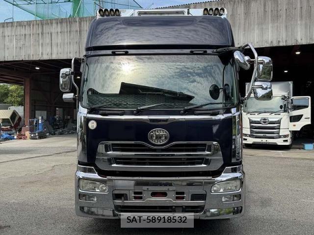 Nissan QUON 2014-03 8159074-0