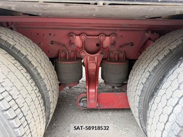 Nissan QUON 2014-03 8159074-23