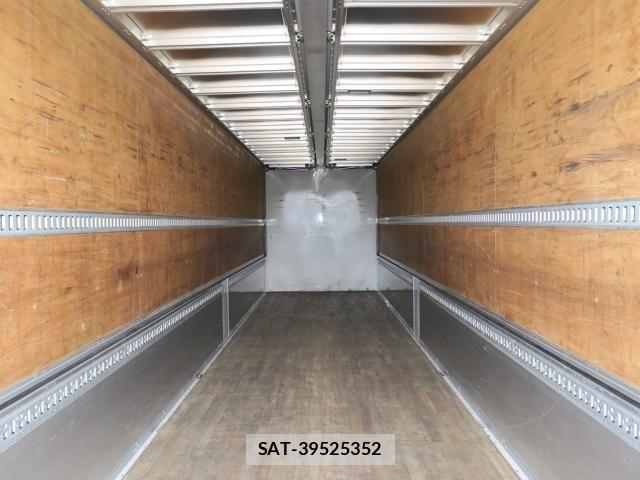 Nissan QUON 2020-12 8231433-7
