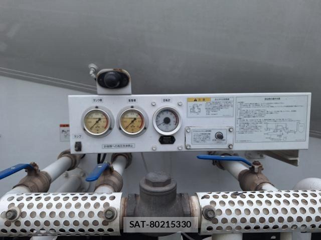 Nissan QUON 2021-08 8231431-9