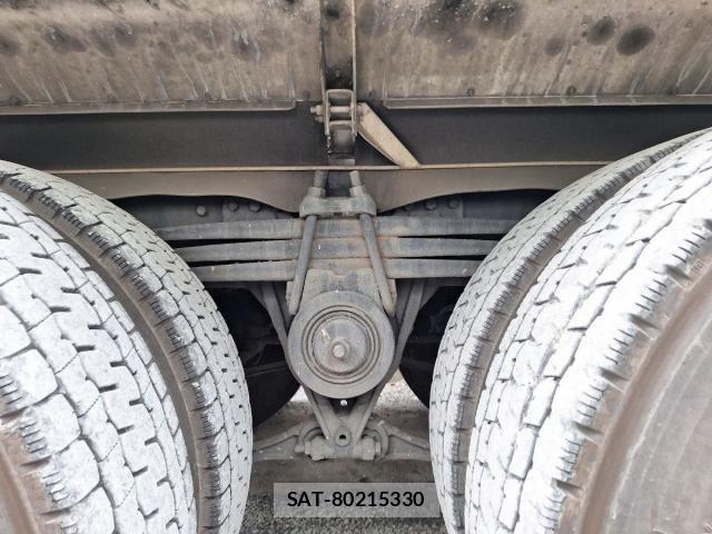 Nissan QUON 2021-08 8231431-13