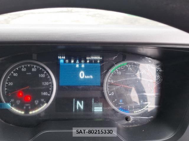 Nissan QUON 2021-08 8231431-1