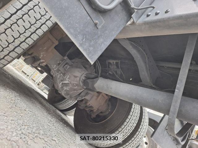 Nissan QUON 2021-08 8231431-20