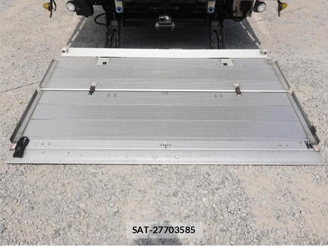 Nissan QUON 2017-08 8231434-11