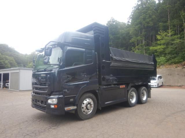 Nissan QUON 2014-11 8311141-2