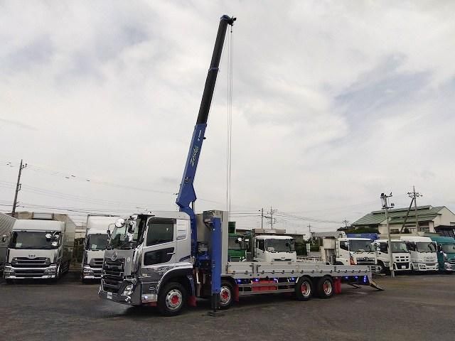Nissan QUON 2019-06 8311140-9