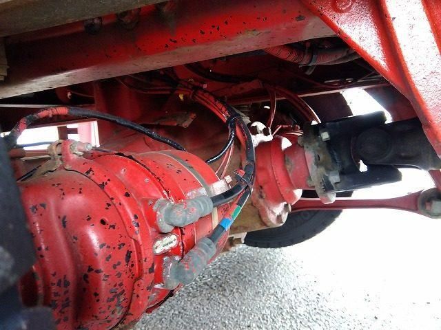 Nissan QUON 2019-06 8311140-24