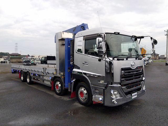 Nissan QUON 2019-06 8311140-2