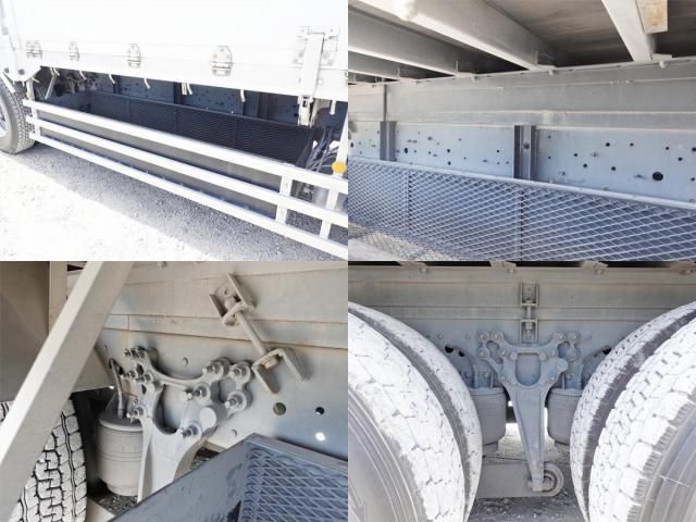 Nissan QUON 2011-05 8331987-15