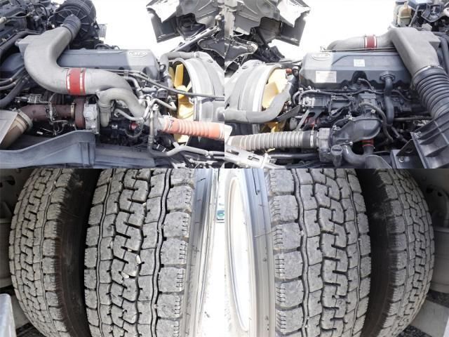 Nissan QUON 2011-05 8331987-18