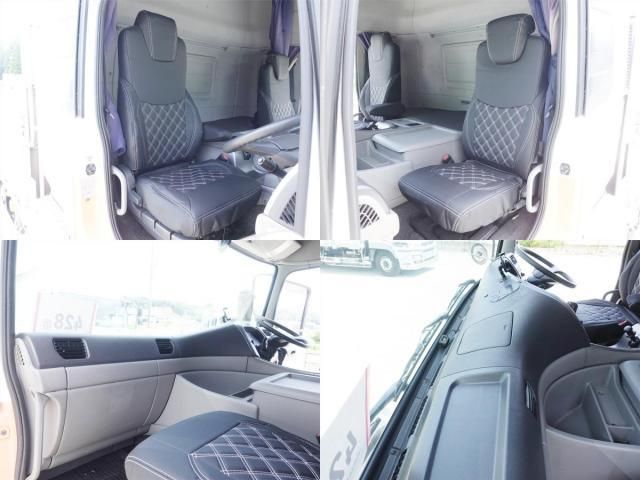 Nissan QUON 2011-05 8331987-19