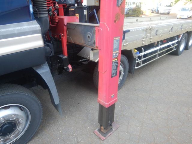 Nissan QUON 2012-01 8331971-27