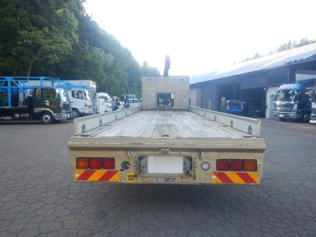 Nissan QUON 2012-01 8331971-5