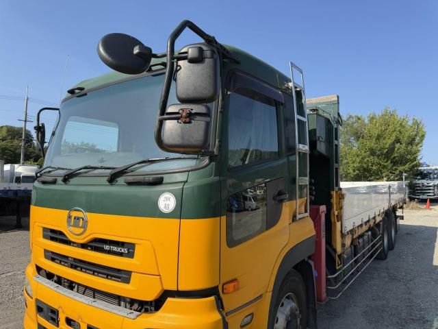 Nissan QUON 2013-06 8331978-13