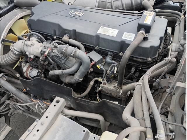 Nissan QUON 2019-04 8331973-10