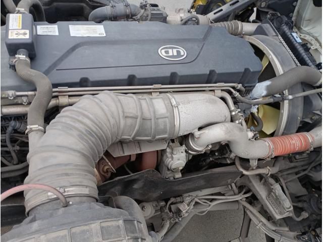 Nissan QUON 2019-04 8331973-11
