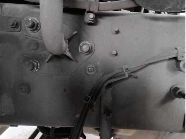 Nissan QUON 2019-04 8331973-13