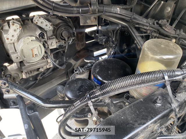Nissan QUON 2018-07 8337532-11