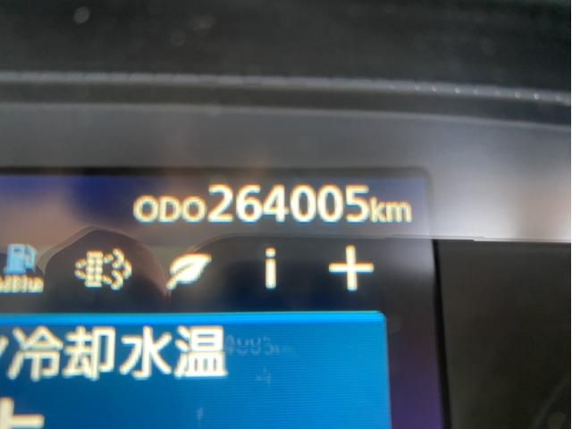 Nissan QUON 2018-10 8331972-20