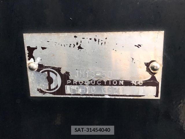 Nissan QUON 2020-09 8355437-6