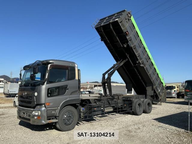 Nissan QUON 2010-05 8355440-11