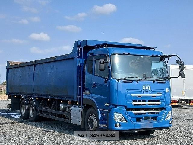 Nissan QUON 2020-08 8355439-2