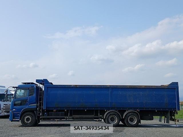 Nissan QUON 2020-08 8355439-6