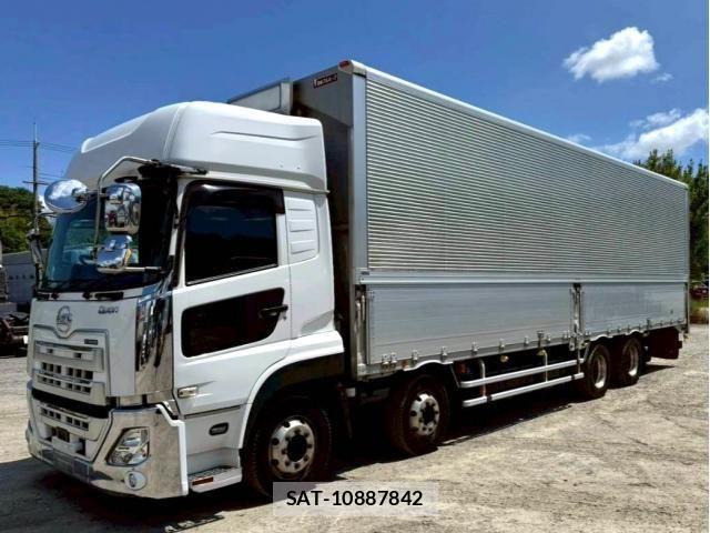 Nissan QUON 2022-01 8414595-1