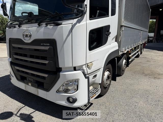 Nissan QUON 2021-01 8414592-20