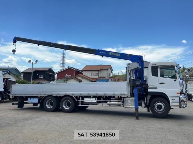 Nissan QUON 2014-06 8414597-5