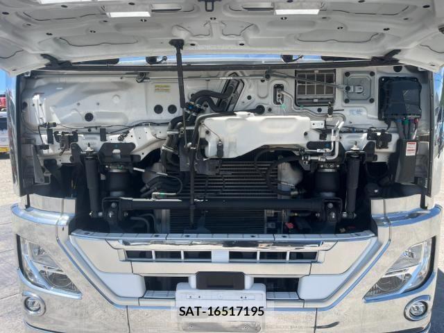 Nissan QUON 2024-01 8414591-16