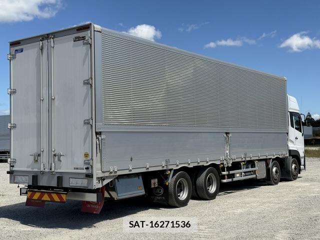 Nissan QUON 2021-01 8485974-10