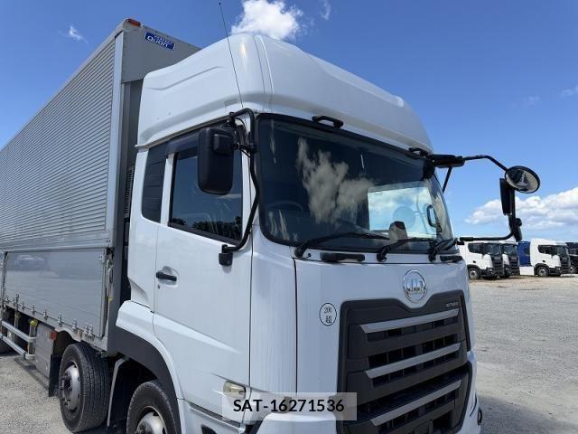 Nissan QUON 2021-01 8485974-18
