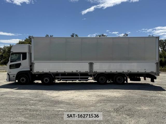 Nissan QUON 2021-01 8485974-4