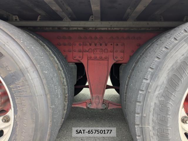 Nissan QUON 2019-03 8526801-10