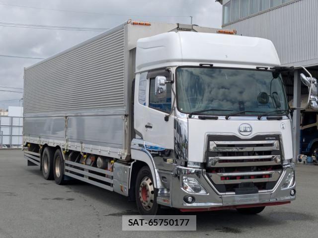 Nissan QUON 2019-03 8526801-1