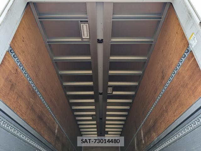 Nissan QUON 2019-07 8526797-11