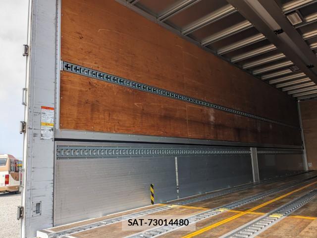 Nissan QUON 2019-07 8526797-16