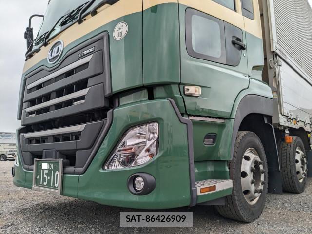 Nissan QUON 2020-03 8526795-20