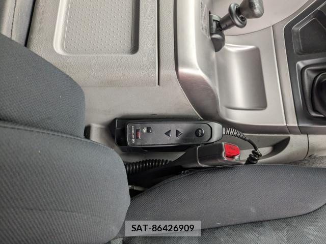 Nissan QUON 2020-03 8526795-25