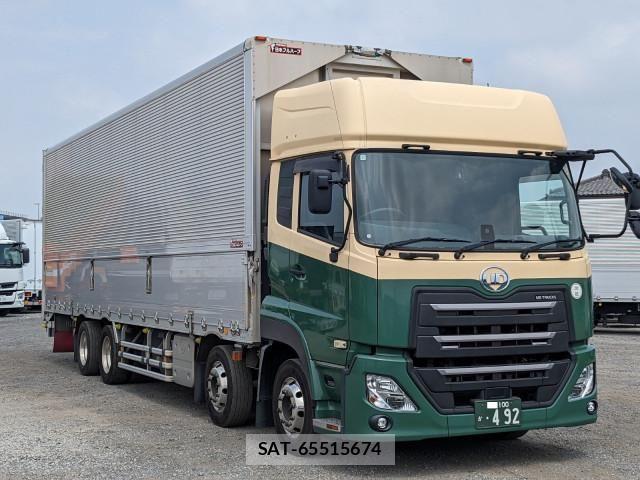 Nissan QUON 2019-07 8526796-1