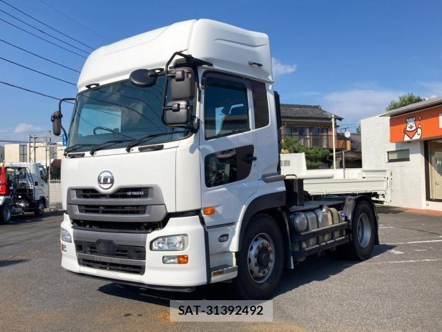 Nissan QUON 2016-03 8526802-0