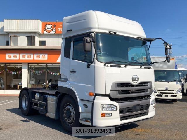 Nissan QUON 2016-03 8526802-1