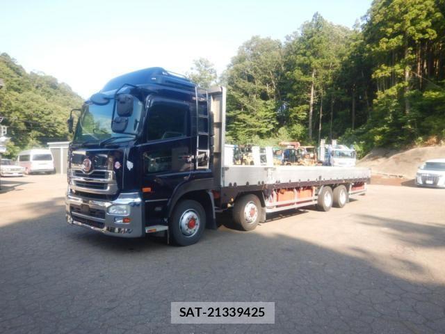 Nissan QUON 2014-12 8563319-2