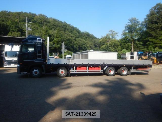 Nissan QUON 2014-12 8563319-3