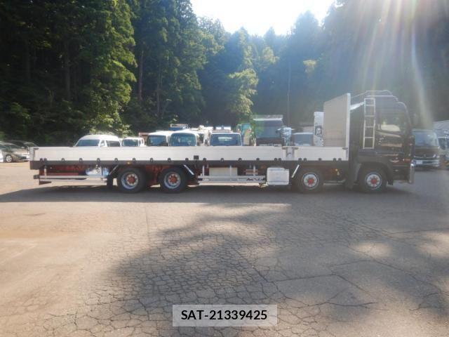 Nissan QUON 2014-12 8563319-7