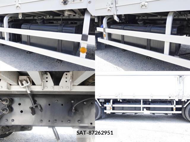 Nissan QUON 2016-09 8563321-20