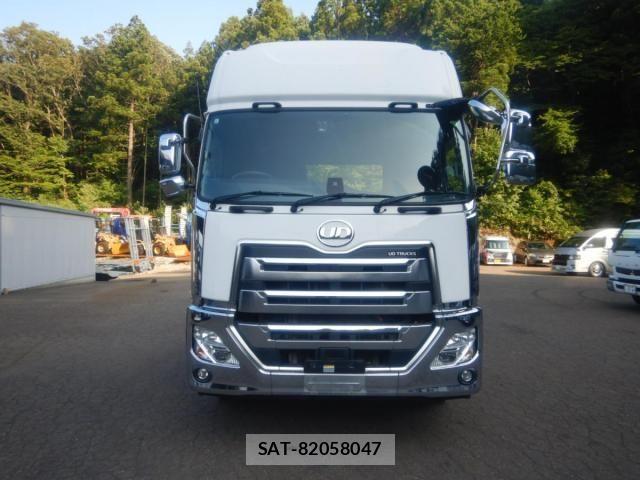 Nissan QUON 2020-09 8563313-1