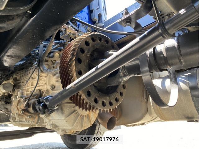Nissan QUON 2020-05 8628546-27