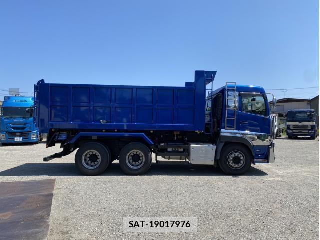 Nissan QUON 2020-05 8628546-7